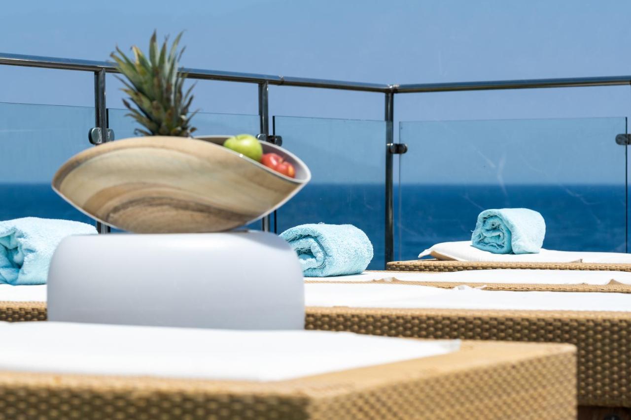Icarus Luxury Beachfront Villa Gialiskari  外观 照片