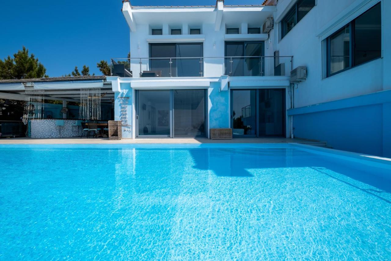 Icarus Luxury Beachfront Villa Gialiskari  外观 照片